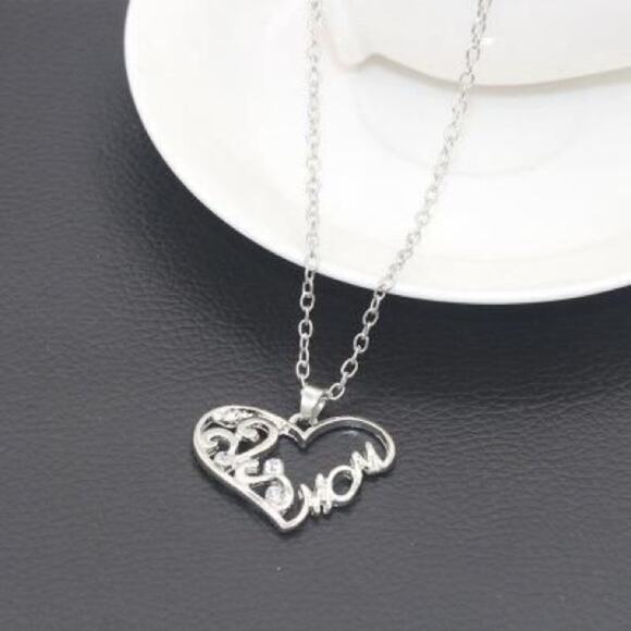 Heart-shaped Diamond Mom Necklace Chain - Picture 3 of 5